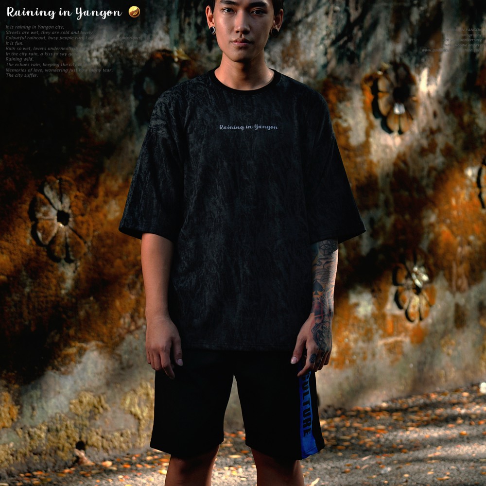 Raining In Yangon Oversized T-shirt 